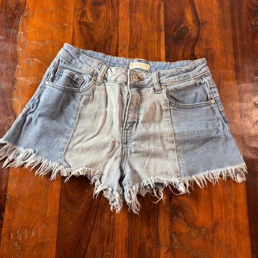 Altar'd State Two Tone Paneled Denim Shorts Blue Distressed Raw Hem Size 27